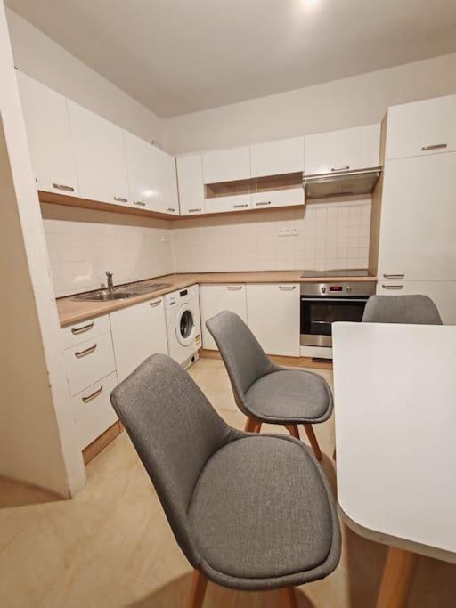 Apartment Star Brno With Terrace 5 Komin Exterior photo